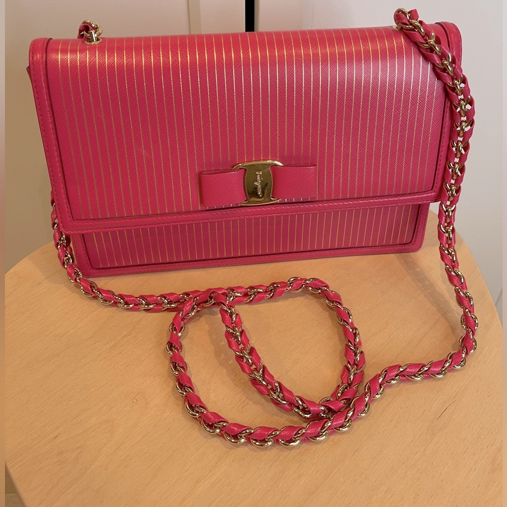 SALVATORE FERRAGAMO PINK VARA BOW crossbody bag